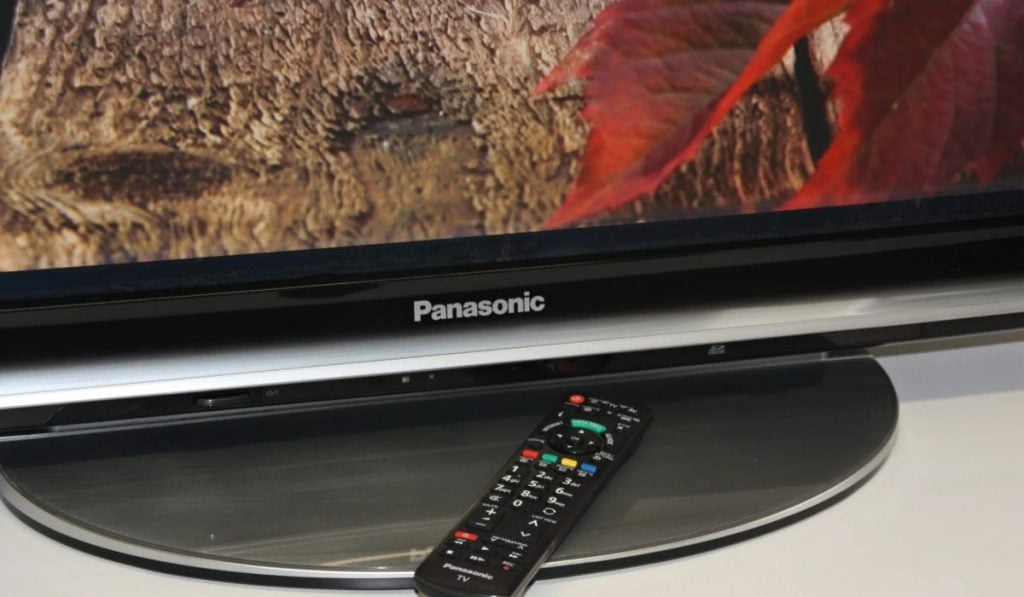 How to Open Web Browser on PANASONIC TV TX-40FS500 40-inch Smart TV - Visit  Web Pages on Panasonic 